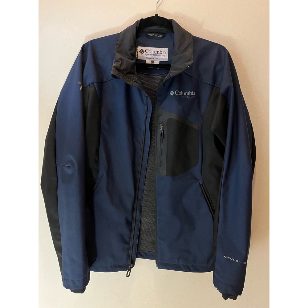 COLUMBIA • “Titanium” Jacket